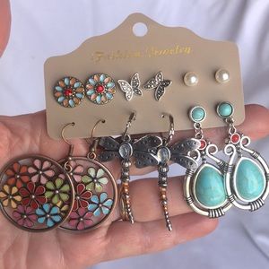 6 Pairs of Earrings **NEW**